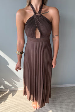 Bordo Piliseli Cut Out Aksesuar Detayl? Sifon Midi Astarl? Elbise TPRSS25EL00327 - Trendyolmilla фото 8