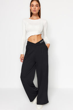 Siyah Bask? Detayl? Wide Leg/Rahat Kesim Asimetrik Bel Orme Pantolon TWOAW23PL00389