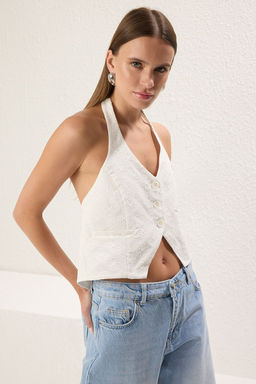 Trendyolmilla Beyaz Regular V Yaka Astarl? Brode/Fisto Yelek TWOSS25YE00088