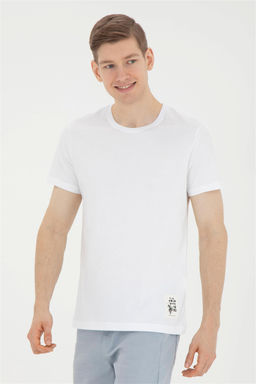 Мужская белая футболка