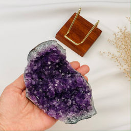 Друза Аметиста на подставке - Радуга самоцветов фото 2