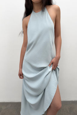 VESTIDO HALTER FLUIDO / Azul claro - Zara фото 2