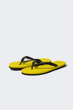 Erkek Duz Taban Slip On Suni Deri Parmak Aras? Terlik