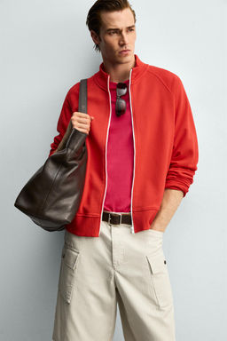 SUDADERA RELAXED FIT CREMALLERA CONTRASTE / Rojo - Zara фото 6