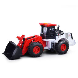 Трактор "Бульдозер" (свет, звук) в коробке (красный)