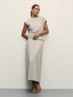 Юбка A-силуэта в рубчик с эластичным поясом / Zarina