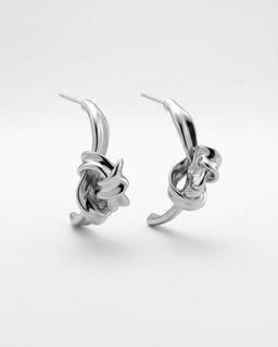 Стильные серьги