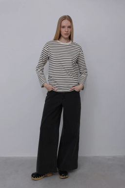 Черно-белый лонгслив в горизонтальную полоску - Incity фото 14