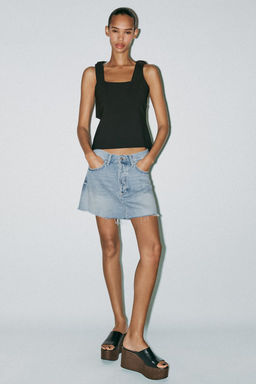 STRETCH TOP WITH BOWS