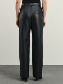 Брюки из искусственной кожи прямого кроя / Zarina  фото 4