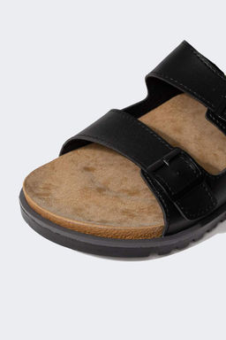 Мужские тапочки из искусственной кожи с двойной окантовкой на высокой подошве - Defacto фото 6