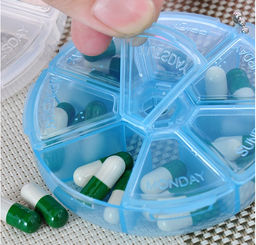 Таблетница круглая, 7 секций 904697