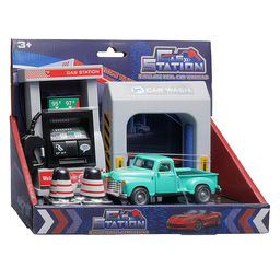 Набор машин "Заправка грузовиков" в коробке