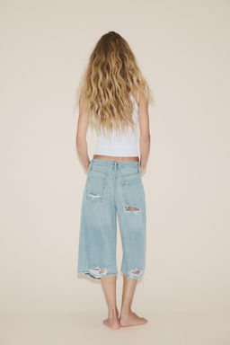LOW-RISE RIPPED TRF DENIM JORTS BERMUDA SHORTS - Zara фото 5
