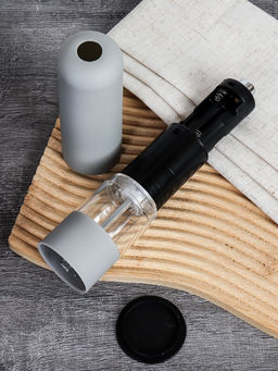 Мельница для специй и соли 22 см электрическая Soft Touch с подстветкой / BS-35953 /уп 50/ серая