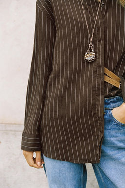 STRIPED SHIRT WITH BUCKLES - Zara фото 12