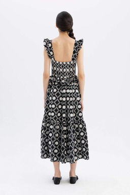 Платье миди с квадратным вырезом и бретелями Lug Von Siga x DeFacto  фото 9