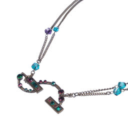 Винтажное ожерелье с металлическими вставками и стразами