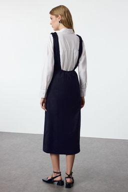TRENDYOLMILLA Lacivert V Yaka Midi Jile Dokuma Elbise TWOAW25EL00146