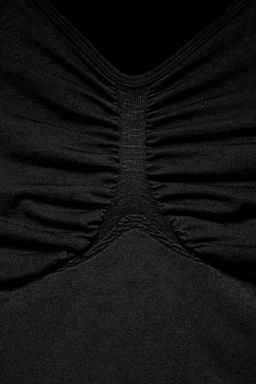 SCULPTED SEAMLESS SKI COLLECTION BODYSUIT - Zara фото 17