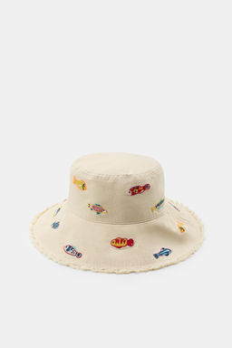 GORRO BUCKET BORDADOS PECES / Crudo