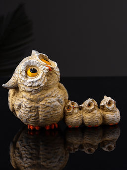 Фигурка полистоун «Сова и три совёнка», 8.3×12.5×6.5 см