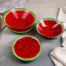 Тарелки Доляна Сладкий арбуз, 19 предметов: 6 десертных тарелок, 6 обеденных тарелок, 6 мисок, салатник, стекло, красный