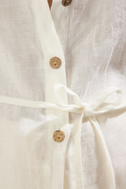 TRENDYOLMILLA Mercan Dokuma %100 Keten Baglamal? Plaj Gomlek TBESS25GO00015  фото 24