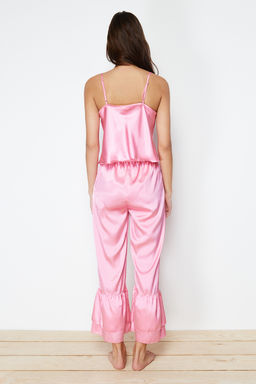 Trendyolmilla Pembe Volan Detayl? Ip Ask?l? Kapri Saten Dokuma Pijama Tak?m? THMSS24PT00014  фото 6