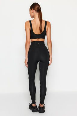 TRENDYOLMILLA Siyah Ekstra Kar?n Toparlay?c? Katmana Sahip Mat Tam Boy Orme Spor Tayt THMAW24TY00026  фото 24