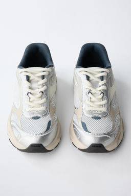 MULTI-PIECE TRAINERS