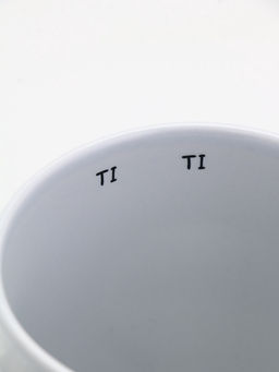 Кружка керамическая «Бюст», 690 мл