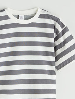 Bisiklet Yaka ?izgili Erkek ?ocuk Ti??rt