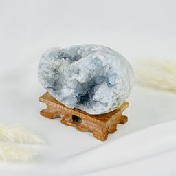 Друза Целестина на подставке - Радуга самоцветов фото 2