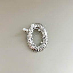 Брошь-подвеска