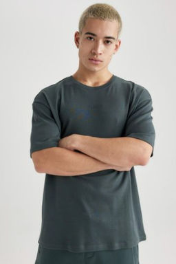 Comfort Regular Fit Rahat Kal?p Bisiklet Yaka Bask?l? K?sa Kollu Ag?r Kumas Tisort