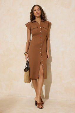 Kahverengi Aksesuar Detayl? Midi Dokuma Gomlek Elbise TWOSS26EL00125