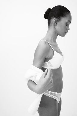 Sujetador push-up de encaje - H&m фото 4