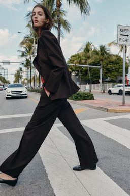 DOUBLE-BREASTED BLAZER WITH SHOULDER PADS - Zara фото 16