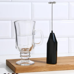 Подарочный набор кружка 200 мл, капучинатор от батареек Цветы - Семейные традиции фото 2