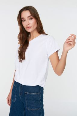 Beyaz %100 Pamuk Oversize/Genis Kal?p Kay?k Yaka Orme T-Shirt TWOSS20TS0140