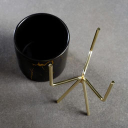 Декоративный горшок для цветов «Цилиндр» керамический, 250 мл, 15×8×8 см, на золотистой металлической подставке