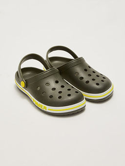 Delikli Erkek ?ocuk Plaj Sandaleti