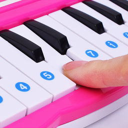 Синтезатор "Волшебные звуки" в коробке