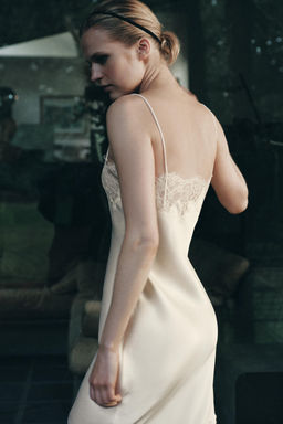 VESTIDO MIDI LENCERO ENCAJE / Crudo - Zara фото 4