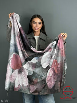 Платок из кашемира 110х110 см