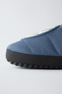 UEFA CHAMPIONS LEAGUE ® SLIPPERS