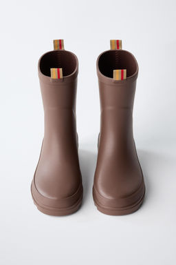 BOTA DE AGUA B?SICA / Marr?n - Zara фото 4