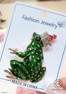 Брошь женская на булавке