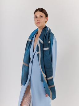 Большой, мягкий, тонкий и очень нежный двусторонний палантин с рисунком - Tantino фото 4